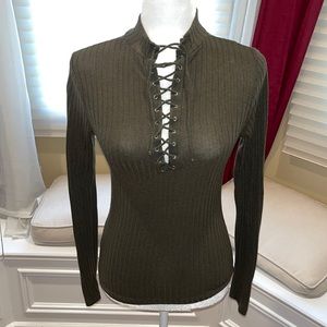 Forever 21 lace up sweater shirt long sleeve olive green Sz M